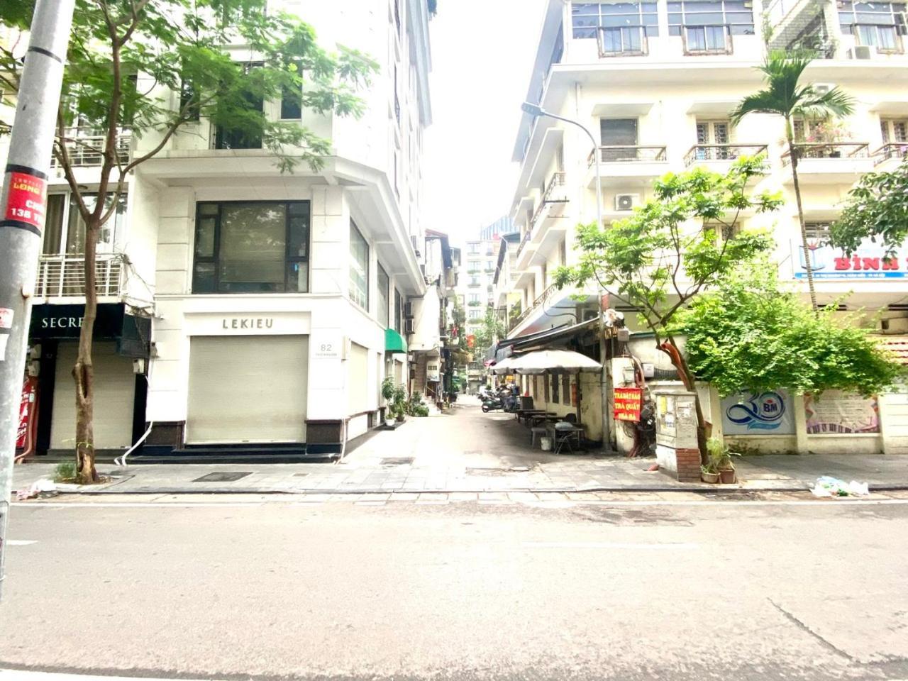 Cozy Homestay With Large Bed, Private Bathroom, Large Balcony Hanoi Exterior foto